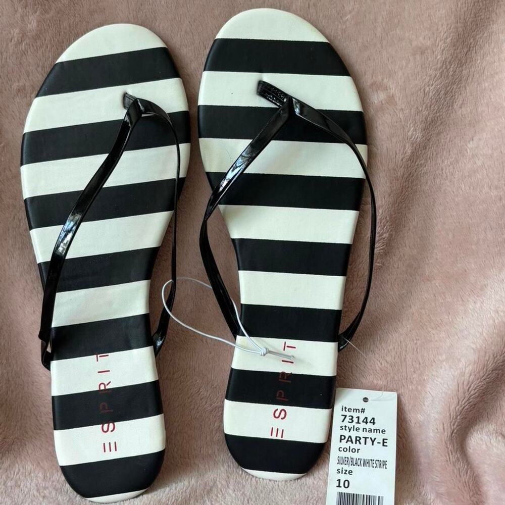 NWT Esprit black and white flip flops SZ 10 - Picture 3 of 5